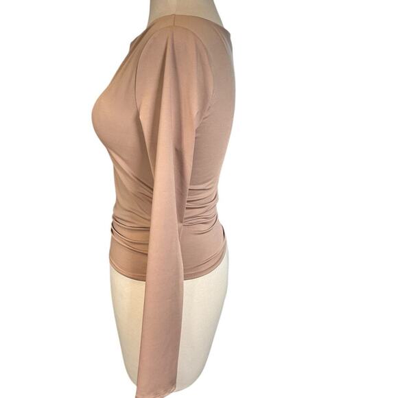 LUSH Double Lined Thick Long Sleeve Top Scoop Neck Size Small New WithOut Tag - Picture 5 of 10